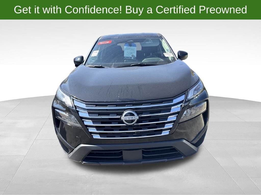 Used 2026 Nissan Rogue SV AWD/4WD image 2