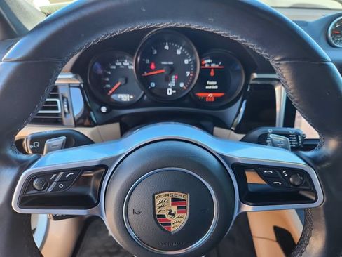 Used 2021 Porsche Macan AWD/4WD image 16