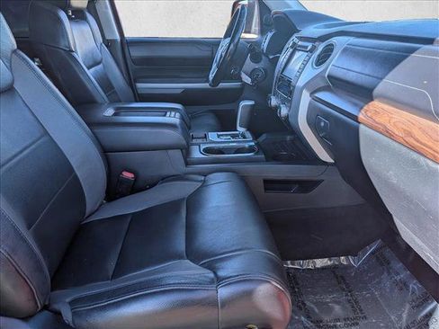 Used 2018 Toyota Tundra Limited w/ Limited Premium Package image 18