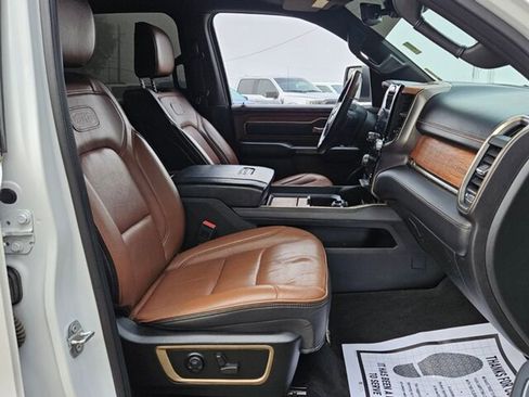 Used 2022 RAM 1500 Limited w/ Body Color Bumper Group image 16