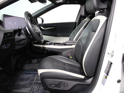 Used 2023 Kia EV6 GT-Line image 8