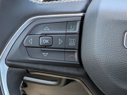 New 2026 Jeep Grand Cherokee Laredo AWD/4WD image 21