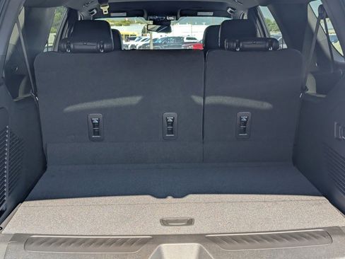 New 2026 Chevrolet Suburban LT w/ Comfort Package image 24