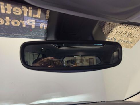 Used 2023 Jeep Grand Cherokee Limited image 25