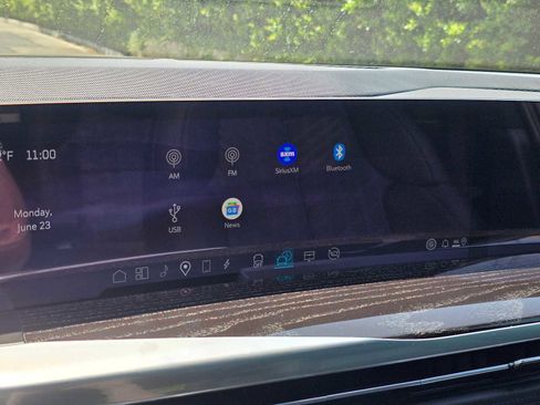 New 2026 Cadillac Escalade IQ Luxury 1 w/ LPO, Floor Liner Package image 29