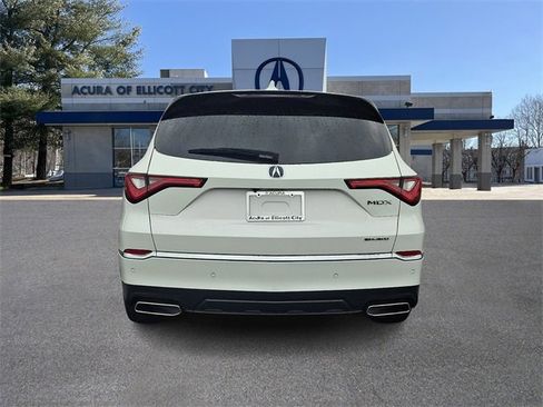Used 2024 Acura MDX SH-AWD w/ Technology Package image 5