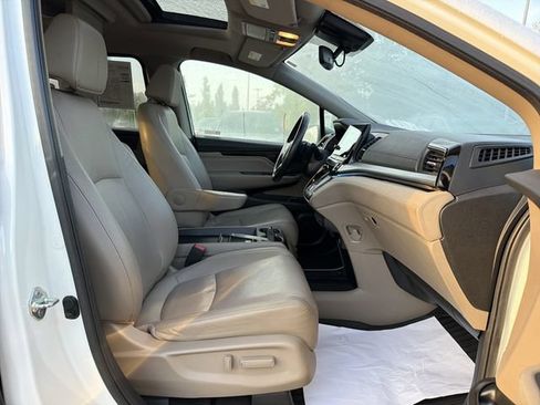Used 2019 Honda Odyssey Elite image 15