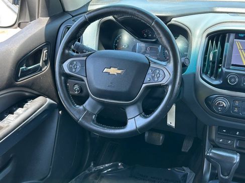 Used 2018 Chevrolet Colorado Z71 RWD image 16
