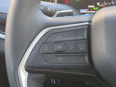 Certified 2023 Jeep Grand Cherokee Trailhawk w/ Luxury Tech Group III image 5