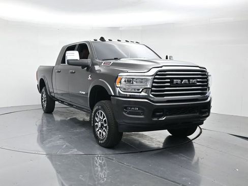 Used 2024 RAM 3500 Limited w/ Safety Group image 4