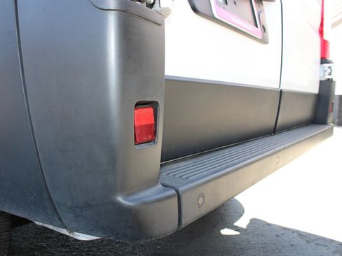 Used 2024 RAM ProMaster 2500 w/ Safety Group FWD image 31