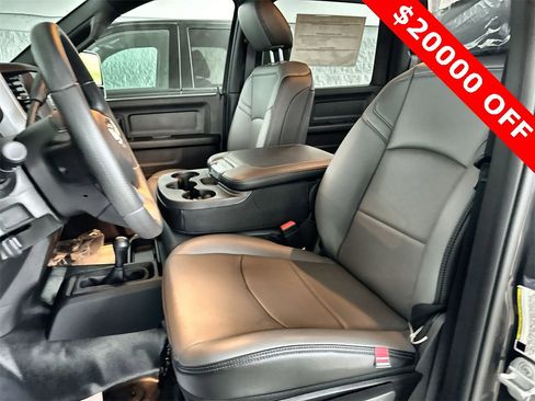 New 2024 RAM 3500 Tradesman w/ Chrome Appearance Group image 11