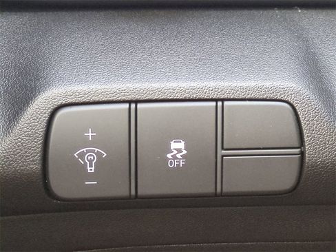 New 2026 Hyundai Elantra SEL Sport image 26