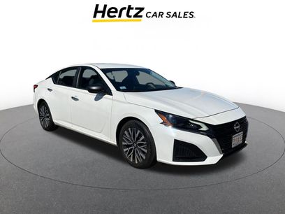 Used 2024 Nissan Altima 2.5 SV