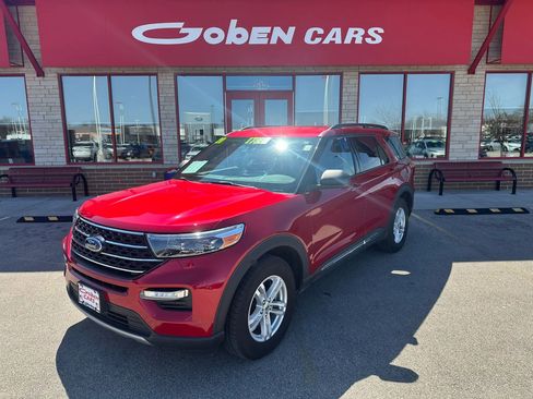 Used 2020 Ford Explorer XLT w/ Equipment Group 202A image 1