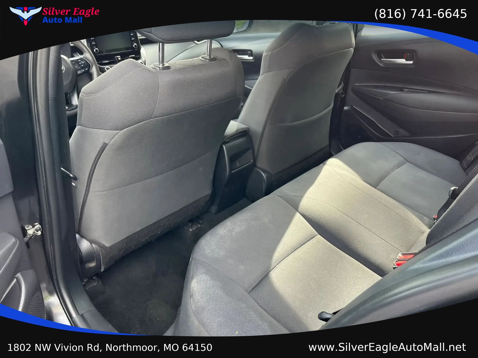 Used 2020 Toyota Corolla LE FWD image 10
