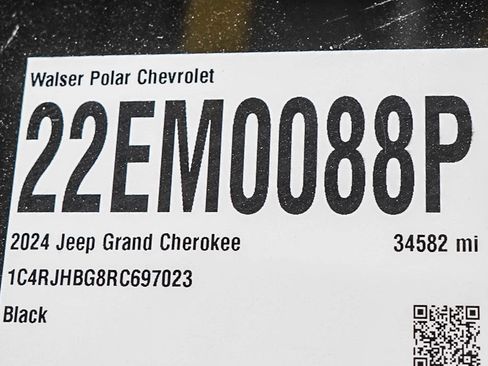 Used 2024 Jeep Grand Cherokee Limited w/ Luxury Tech Group II AWD/4WD image 31