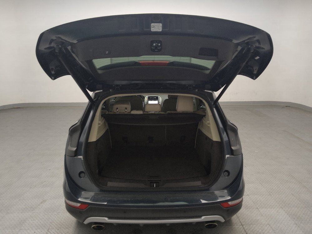 Used 2019 Lincoln MKC Reserve w/ MKC Climate Package FWD image 29