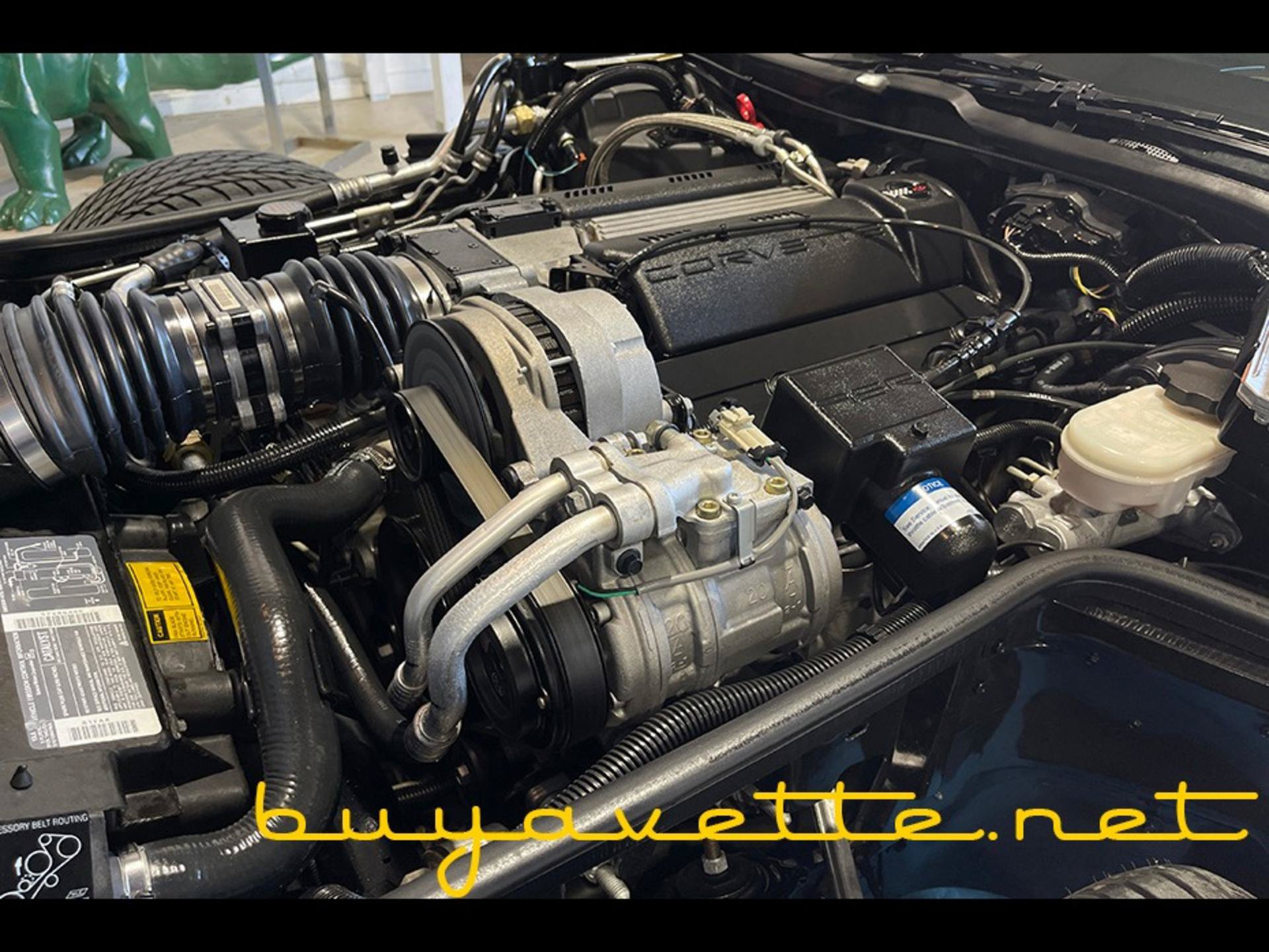Used 1995 Chevrolet Corvette Convertible RWD image 27