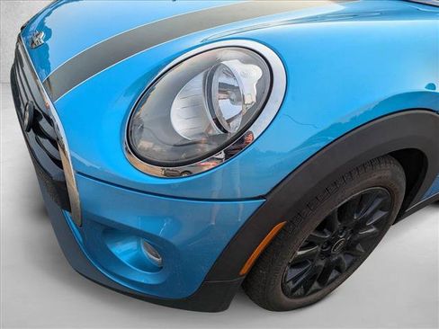 Used 2016 MINI Cooper 4-Door Hardtop FWD image 9