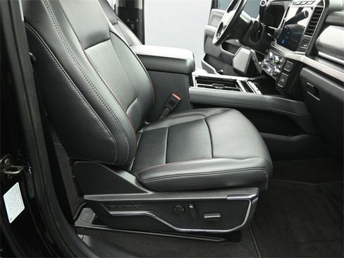 Used 2024 Ford F250 Lariat w/ Sport Appearance Package image 26