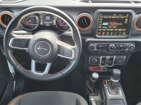 Used 2022 Jeep Gladiator Mojave image 11