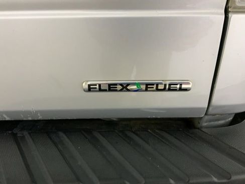 Used 2013 Ford F150 Lariat w/ Luxury Equipment Group image 18