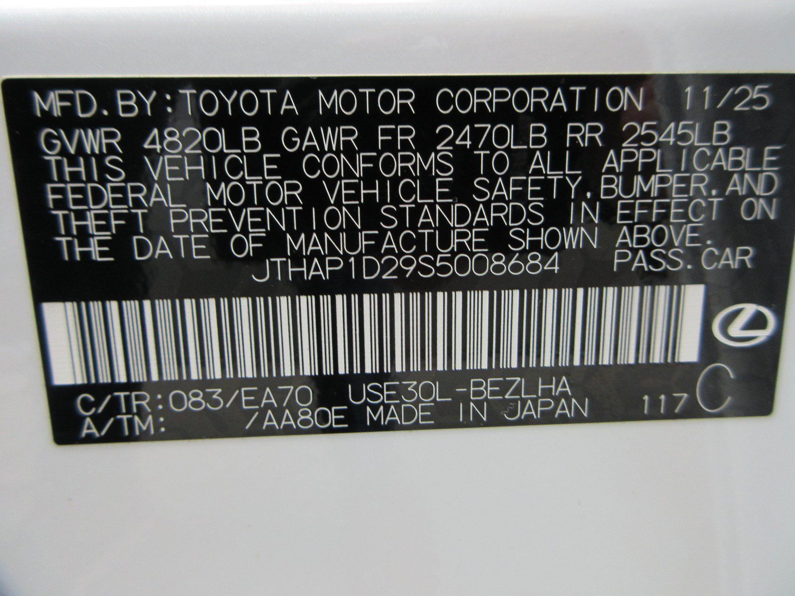 Used 2025 Lexus IS 500 RWD image 53