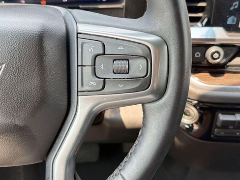 Used 2024 Chevrolet Silverado 2500 LT AWD/4WD image 25