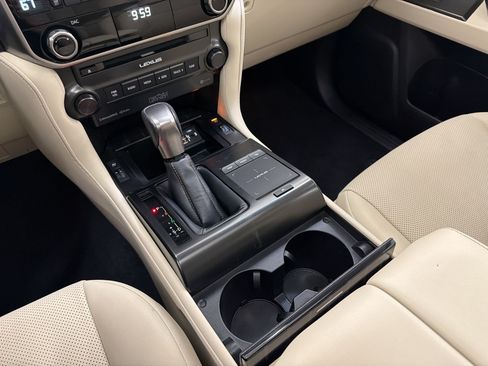 Certified 2023 Lexus GX 460 Premium AWD/4WD image 18