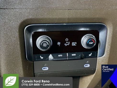 Used 2024 Chevrolet Suburban Z71 w/ Luxury Package image 30