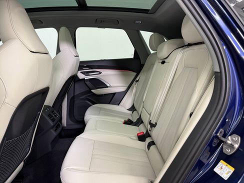 New 2025 Audi Q5 Premium Plus image 15