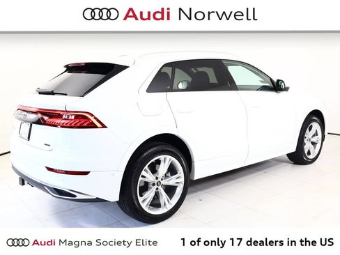 Used 2023 Audi Q8 Premium Plus w/ Premium Plus Package AWD/4WD image 17