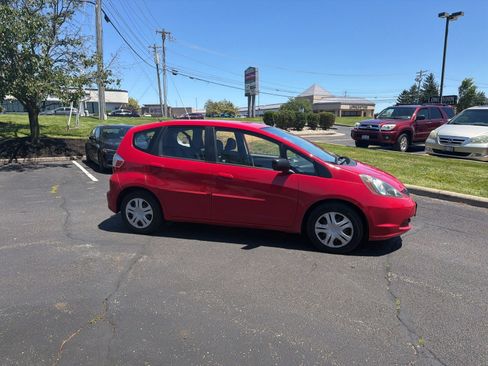 Used 2011 Honda Fit image 12