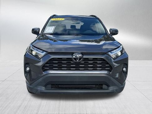 Used 2023 Toyota RAV4 XLE Premium image 2
