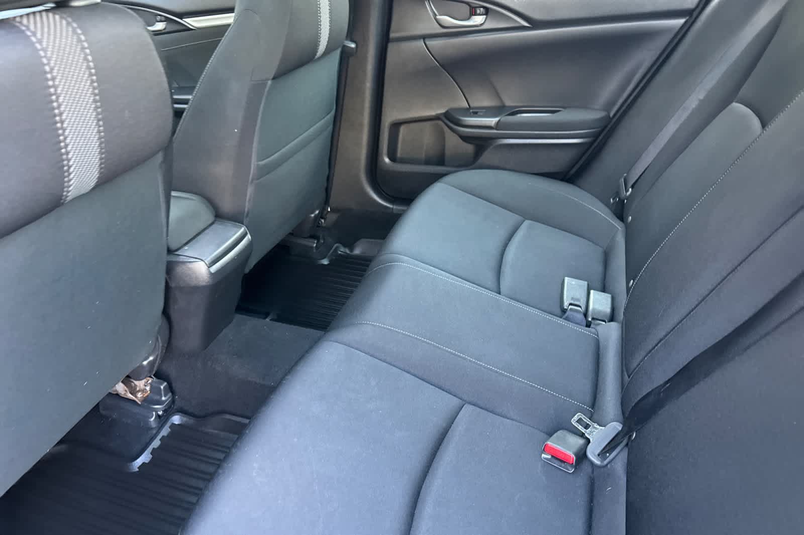 Used 2018 Honda Civic EX-T image 4