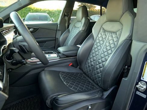 Used 2023 Audi SQ8 Prestige w/ Prestige Package AWD/4WD image 22