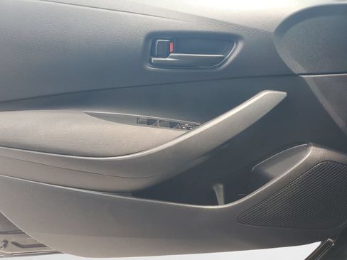 Used 2024 Toyota Corolla LE FWD image 19