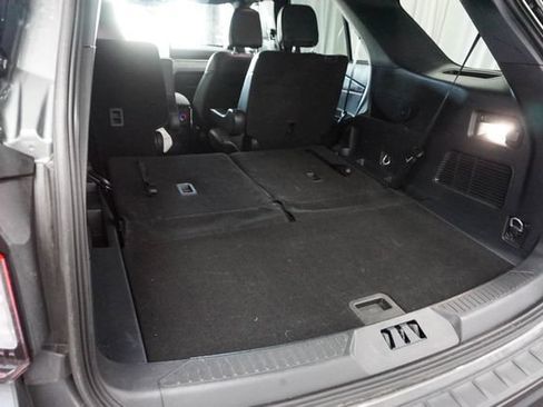 Used 2026 Ford Explorer ST-Line AWD/4WD image 17