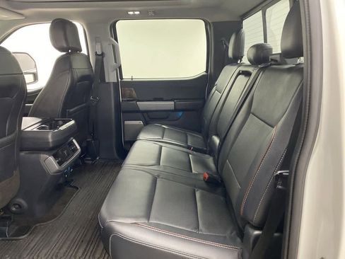 Used 2021 Ford F150 Lariat w/ Max Trailer Tow Package image 16