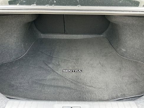 Certified 2025 Nissan Sentra SR w/ SR Premium Package FWD image 16