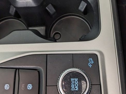 Certified 2023 Ford Explorer XLT w/ Equipment Group 202A image 33