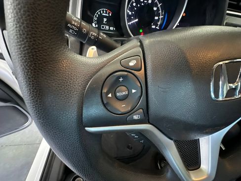 Used 2018 Honda Fit EX image 19