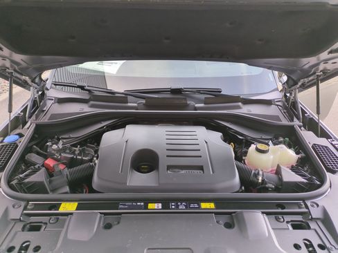 New 2026 Land Rover Range Rover SE AWD/4WD image 31