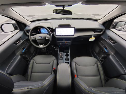 New 2026 Ford Maverick Lobo AWD/4WD image 2