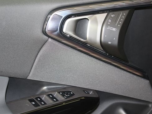 New 2026 BMW X3 xDrive30 w/ Premium Package image 21