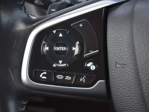 Used 2022 Honda CR-V Touring image 7