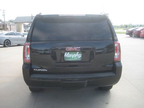 Used 2019 GMC Yukon SLE w/ Convenience Package AWD/4WD image 6