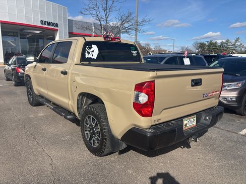 Used 2020 Toyota Tundra SR5 w/ TRD Off-Road Package image 4