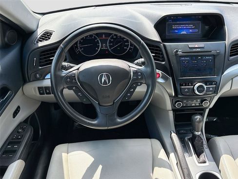 Used 2017 Acura ILX FWD image 22